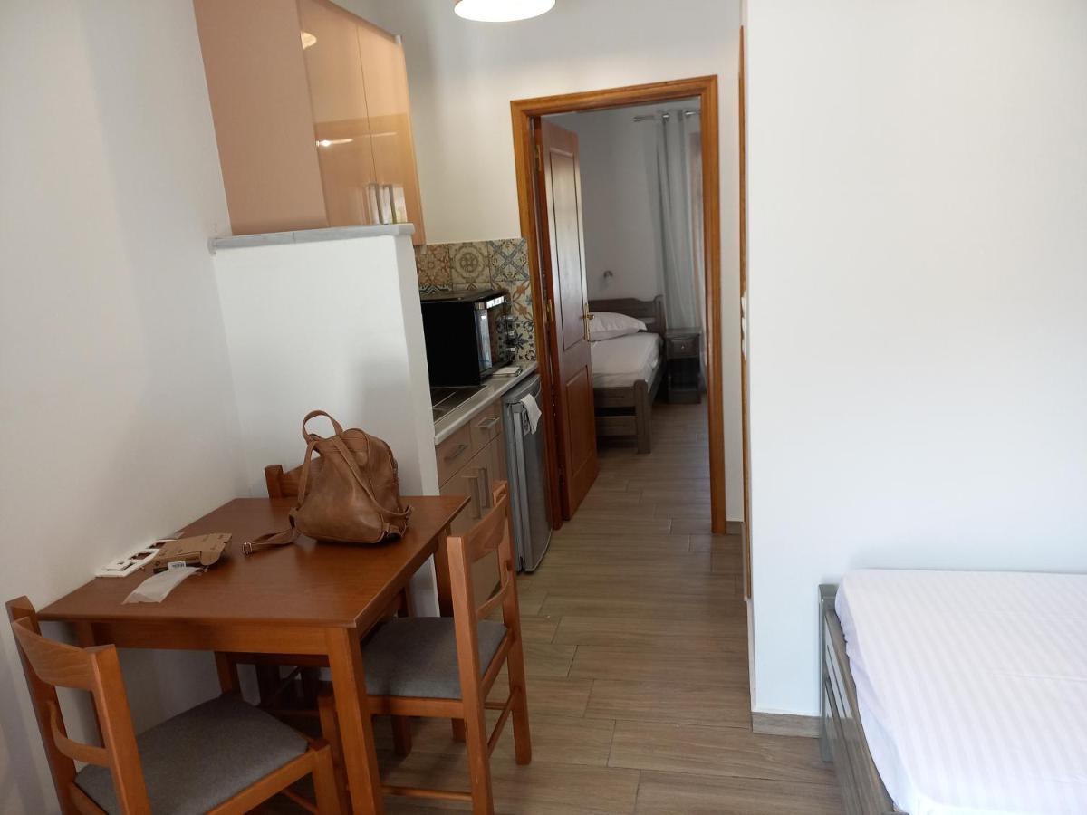 Appartamento Odyssey By Climbing House Myrties Esterno foto