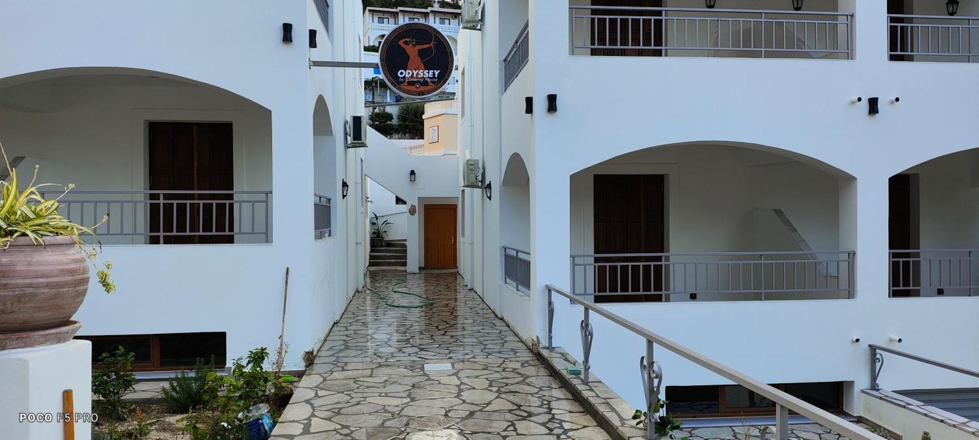 Appartamento Odyssey By Climbing House Myrties Esterno foto